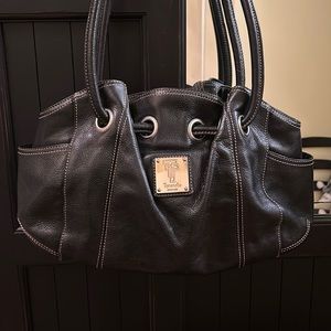 Tignanello Black Hobo Shoulder Bag ❤️🔥❤️🔥❤️